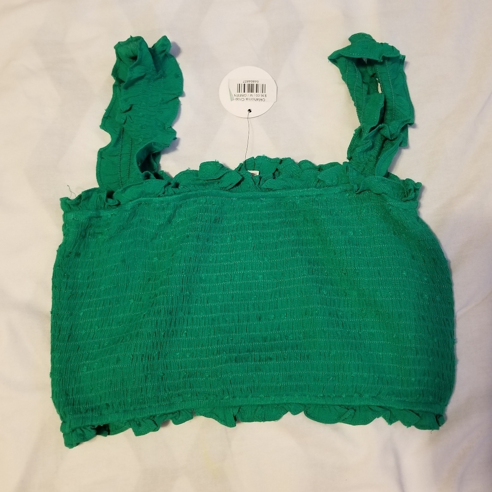 NWT  En Creme Oklahoma Crop Women's Size M Color Green